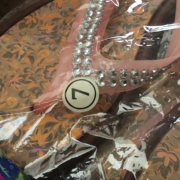 Rhinestones Flip Flops - Picture 7 of 11